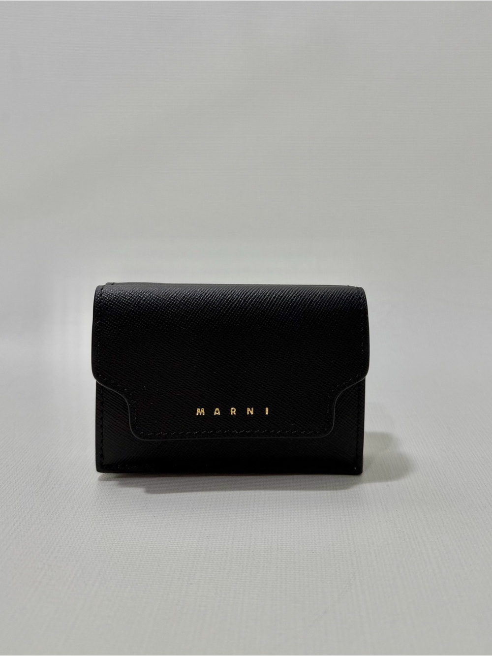 Marni
logo-print leather wallet